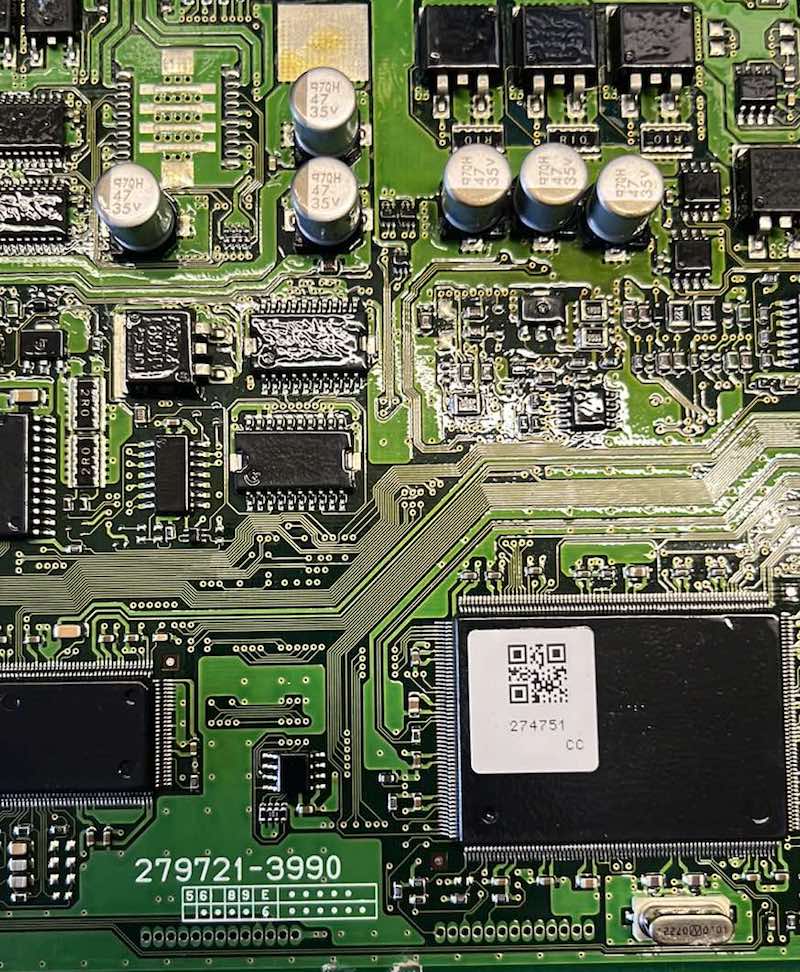 279721-3990 мозгі мазда 3 бк автомат