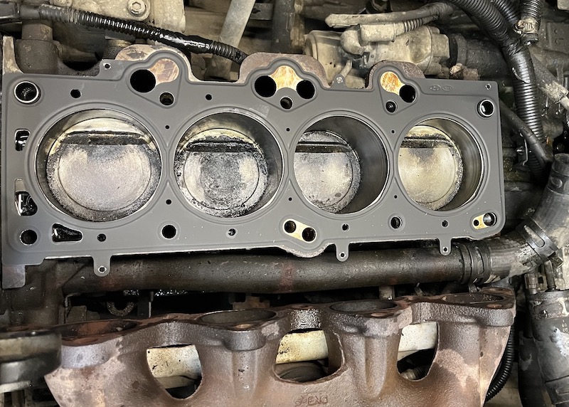 Заміна прокладки ГБЦ тускон 2,0